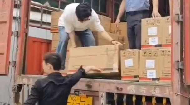 選擇民賽電氣，發(fā)往安徽光伏項目裝車